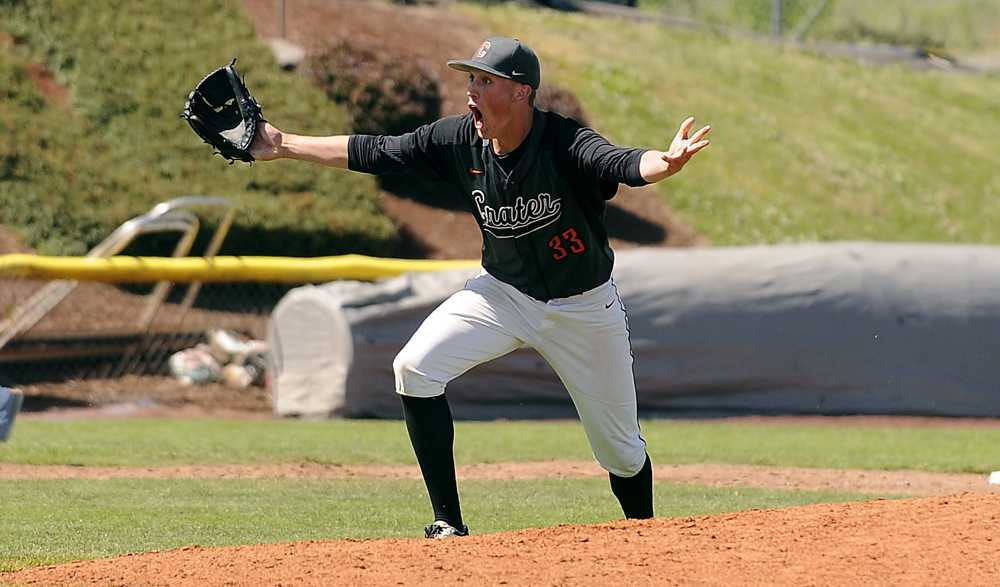 Larson Kindreich prepares for the dogpile. Photo by Andy Atkinson, Rosebud Media