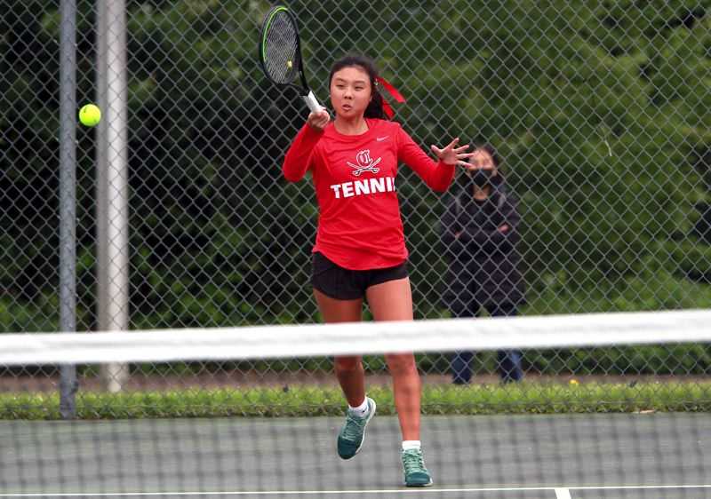 Clackamas' Lauren Han won the Mt. Hood Conference district title as a freshman in 2021. (Miles Vance/Pamplin Media Group)