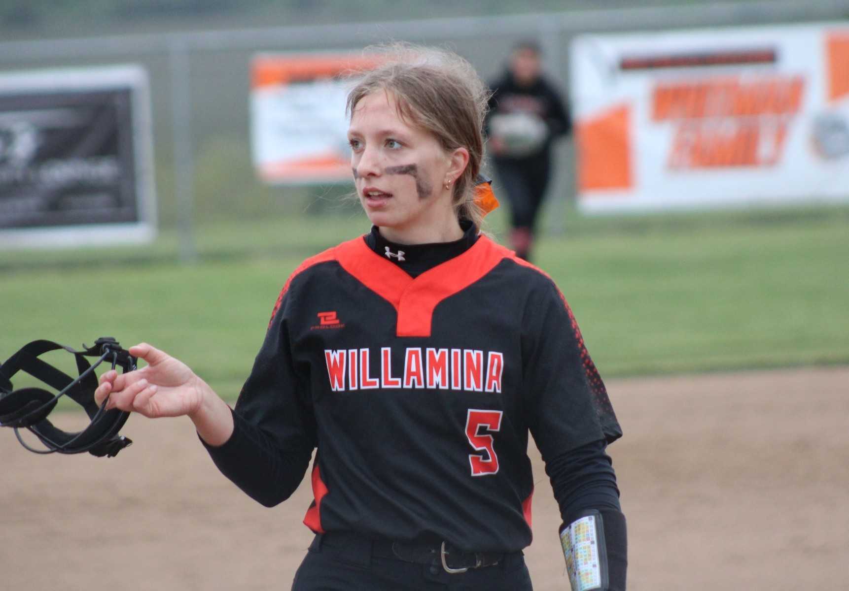 Willamina's Laney Deloe pitched a one-hitter with 13 strikeouts to beat St. Paul 8-0 in a 2A/1A game. (Photo by Jeremy McDonald)