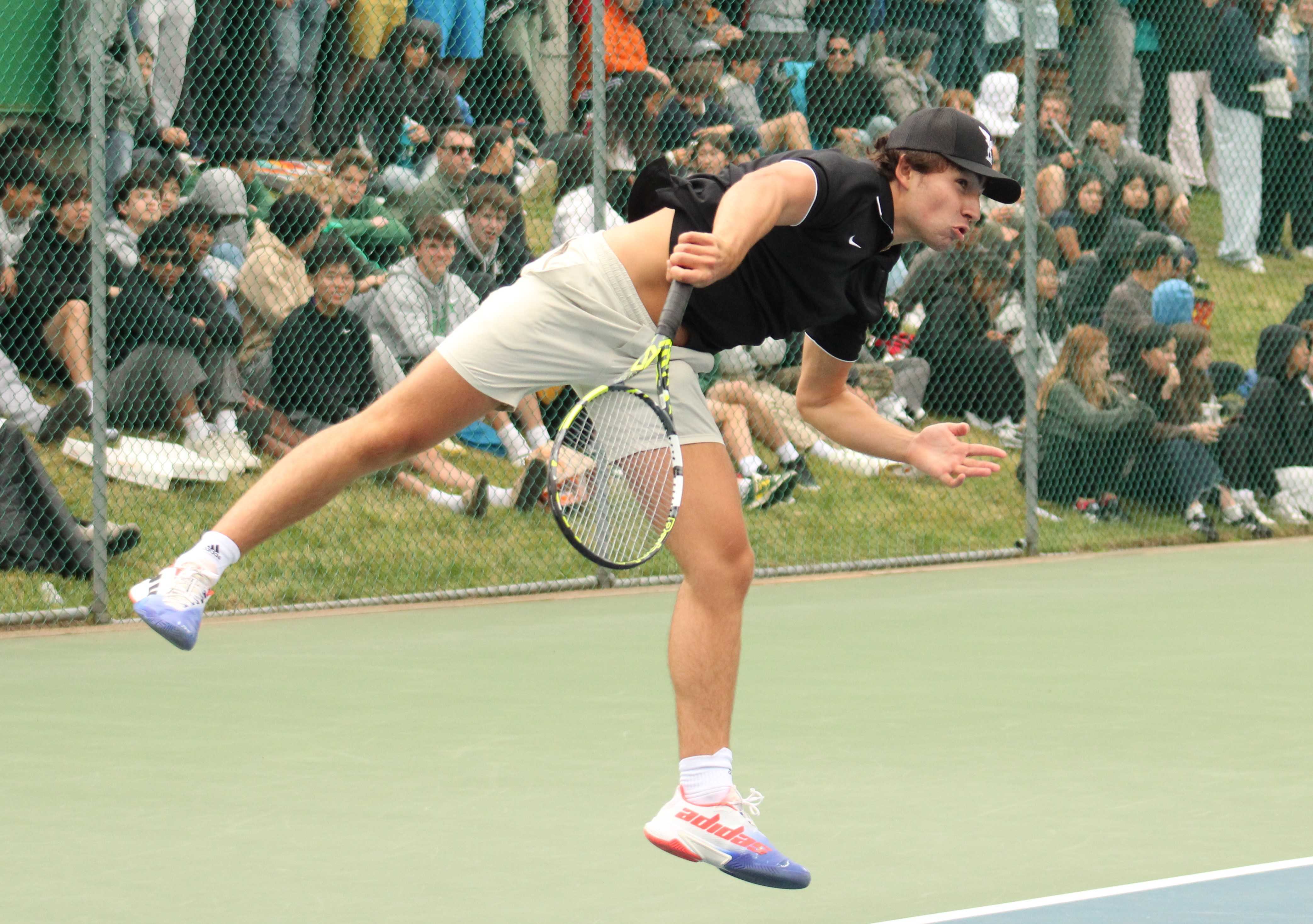 Lincoln's Will Semler came through in the clutch in the 6A final against Southridge's Vitomir Petcov. (Photo by Chris Burkhardt)