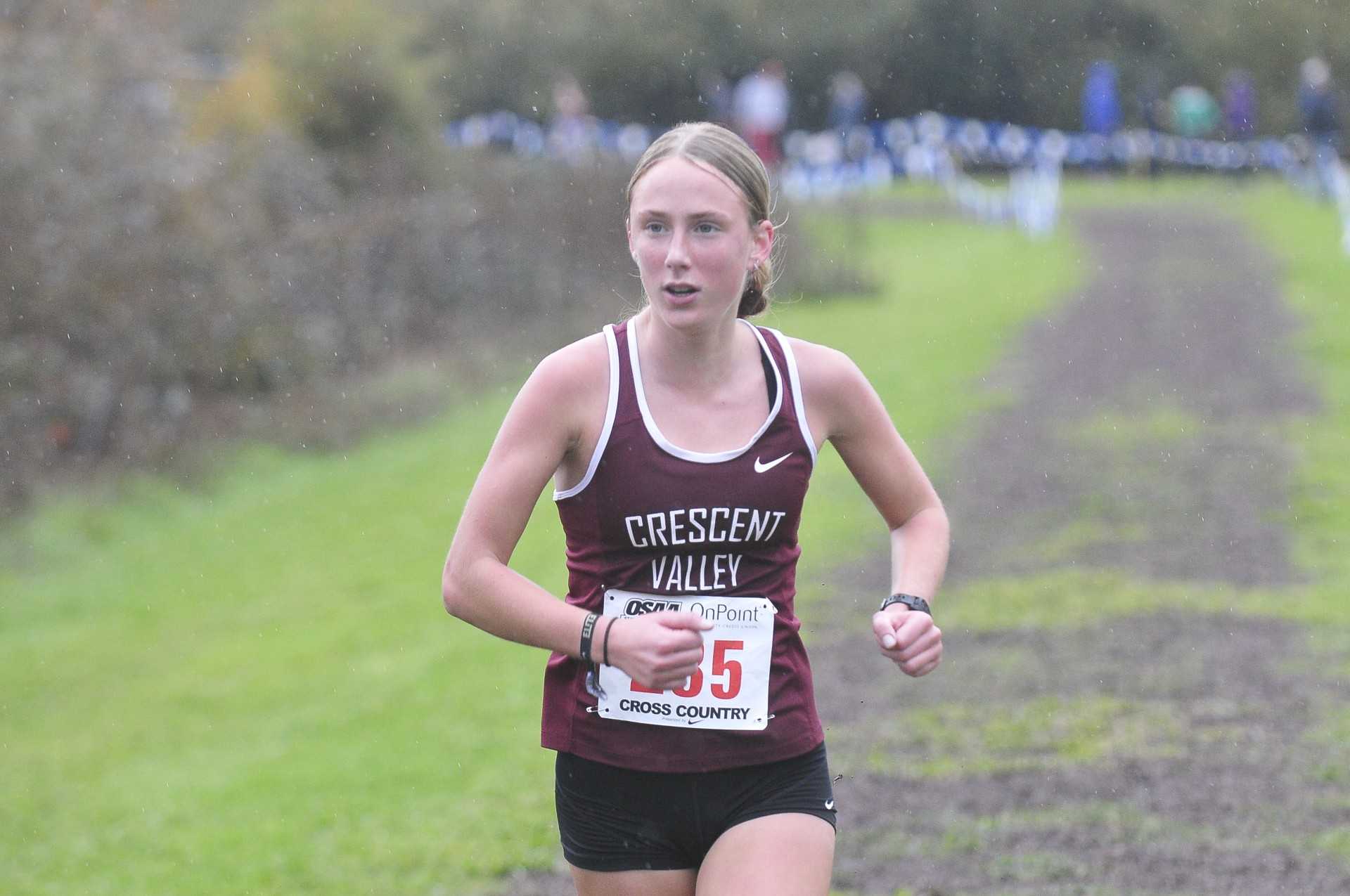 Last year, Crescent Valley's Emily Wisniewski set the all-time record on the state-meet course. (Photo by John Gunther)