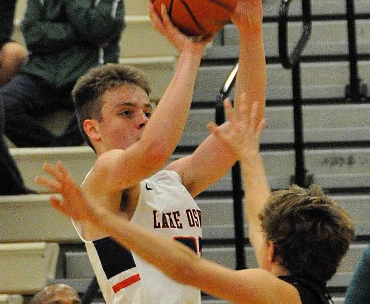 Lake Oswego's Josh Angle (Photo by Andrew Suh)