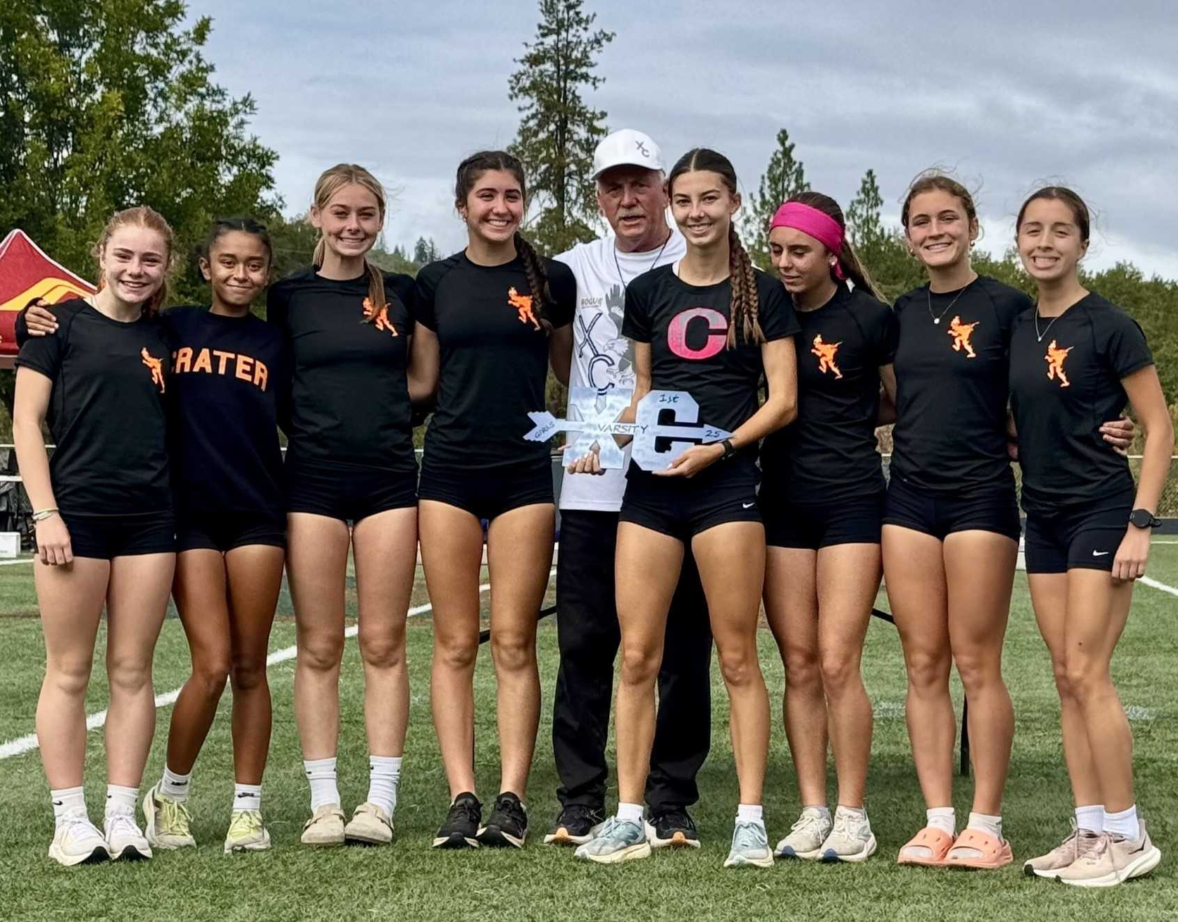 Brynn Davenport (fourth from left) leads Crater's girls cross country team, the reigning 5A champion. (Photo courtesy Crater HS)
