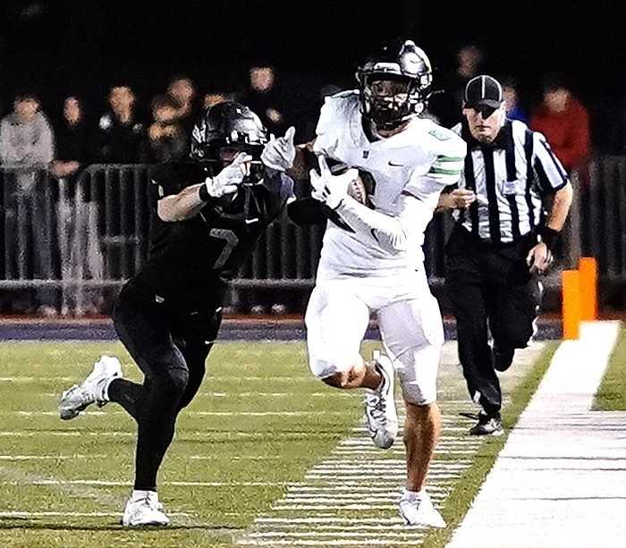 West Linn junior receiver Josiah Molden had two touchdown catches in Friday's win at Lake Oswego. (Photo by J.R. Olson)