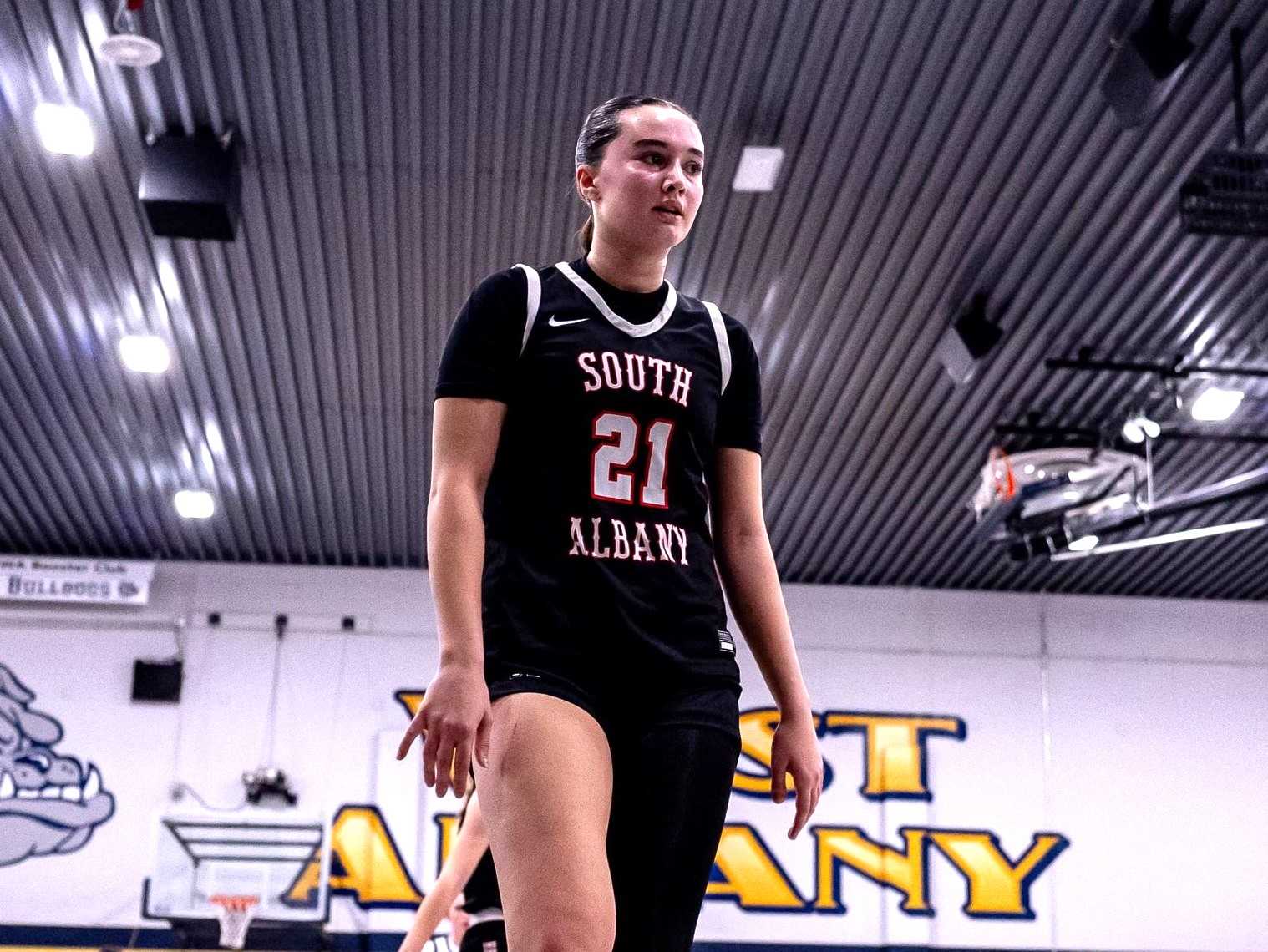 South Albany senior Taylor Donaldson, signed with Wyoming, scored 21 points in Tuesday's win over Crater. (Photo by Tayler J)
