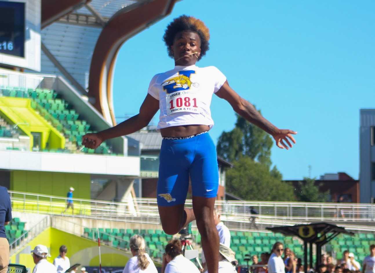 In last year's 6A meet, EJ Cozart Jr. became the first Jefferson boy to win a state title since 2009. (Photo by Austin White)